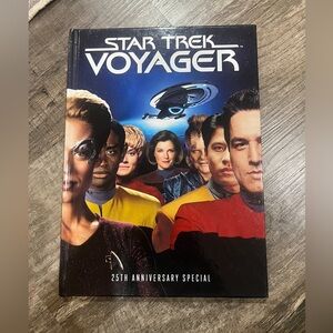 FINAL PRICE Star Trek Voyager 25th Anniversary Special Book - Black Cover